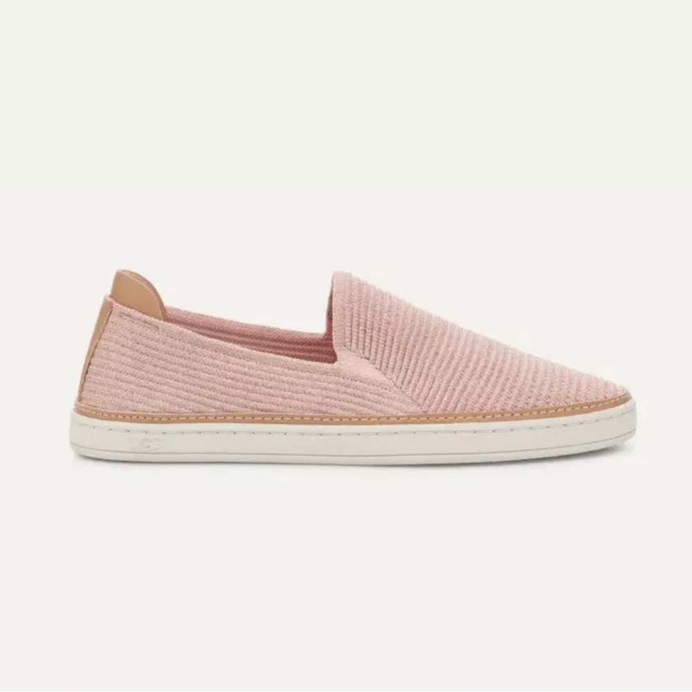 UGG Sammy Pink Slip On Flats Sneakers‎ Shoes 9.5 NEW